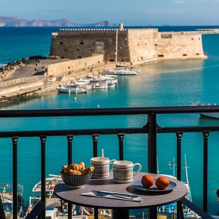 Everblue Sea View Apt Ираклио Екстериор снимка