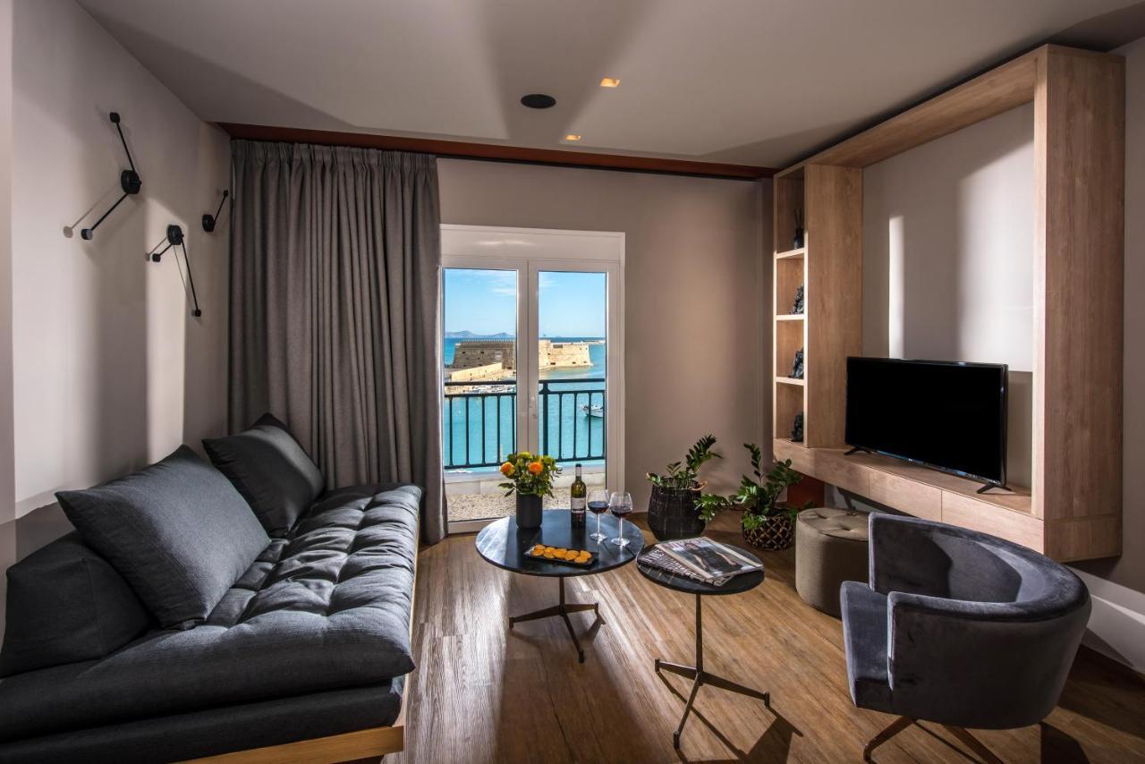 Everblue Sea View Apt Ираклио Екстериор снимка