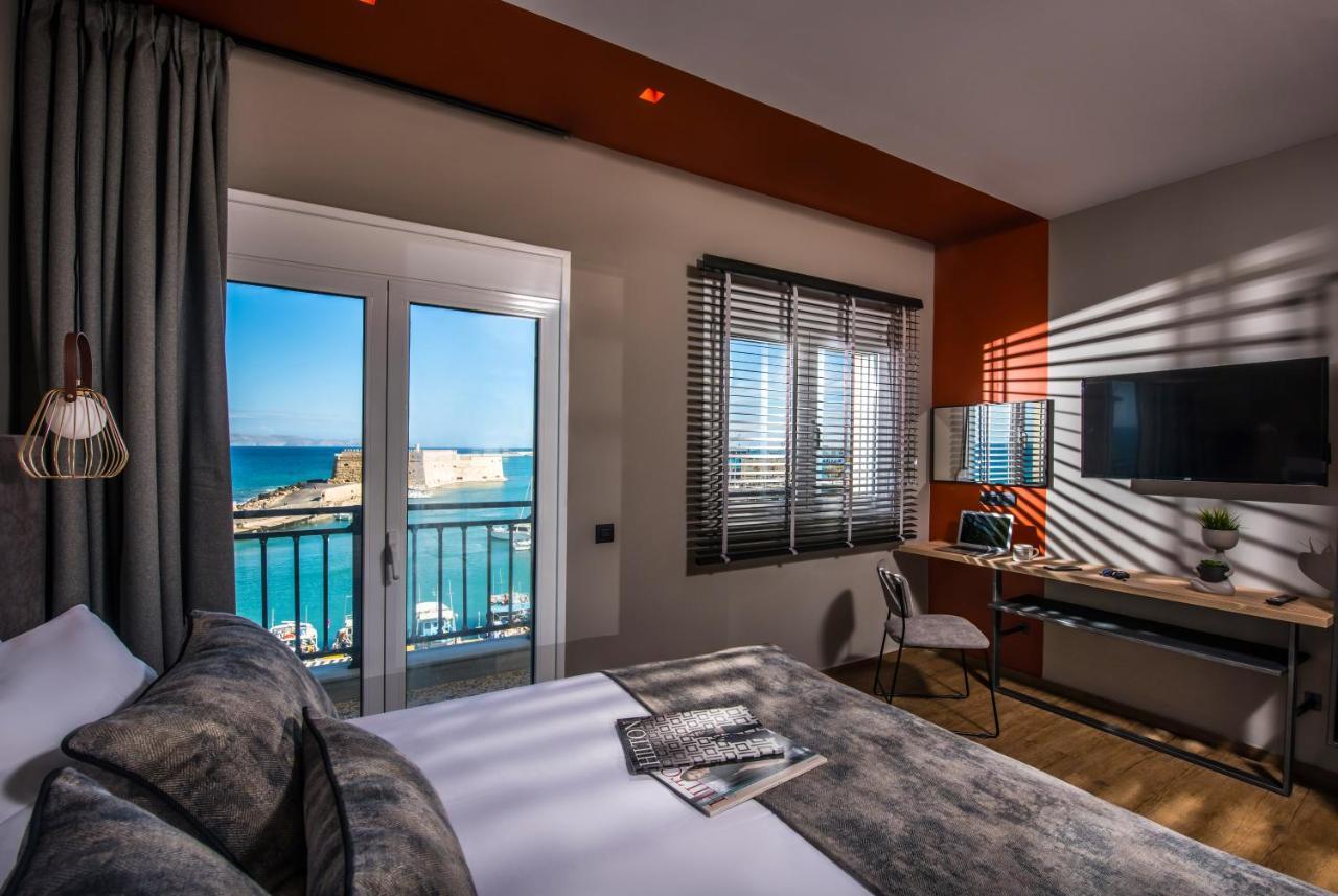 Everblue Sea View Apt Ираклио Екстериор снимка